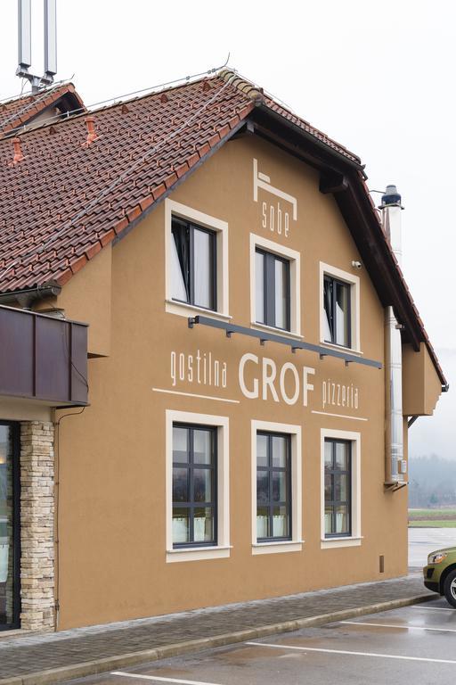 Guesthouse Grof Vransko Екстериор снимка